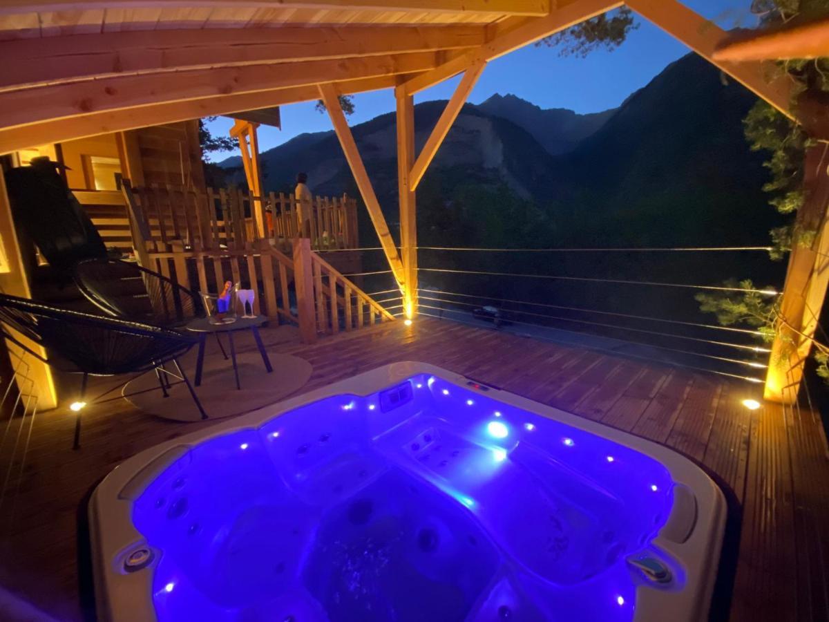 Chalet L'Empreinte Saint-Étienne-de-Tinée Екстериор снимка